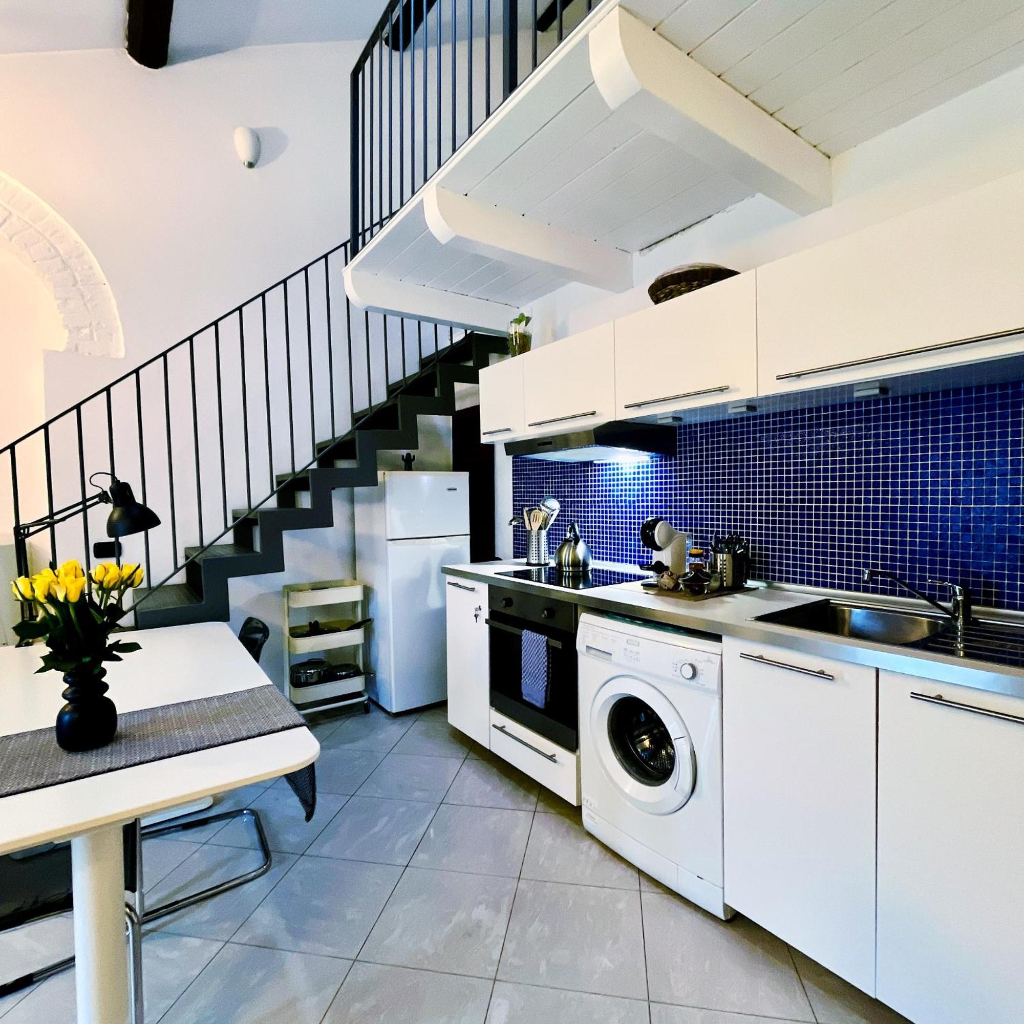 Cozy Loft In A Fashion District Of Milan Apartment Exterior photo